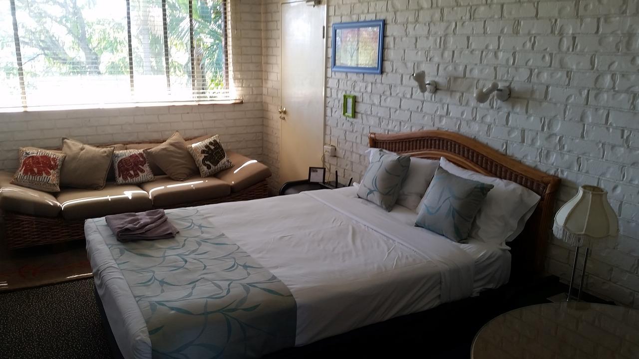 בריסביין Holland Park Motel מראה חיצוני תמונה